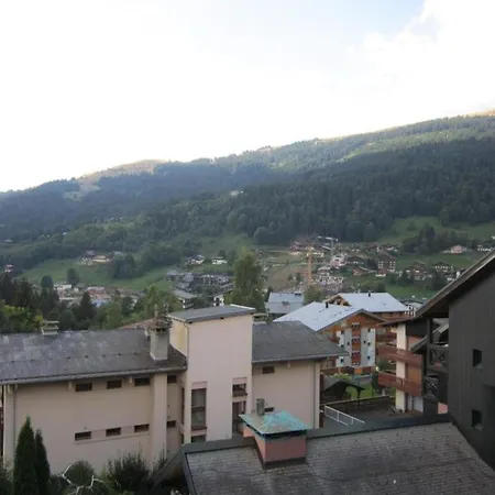 : Duplex Lumineux 2 Pieces, Ski-in/out, A 250m Du Centre, Pour 6/8 Personnes - Fr-1-802-63 Les Gets